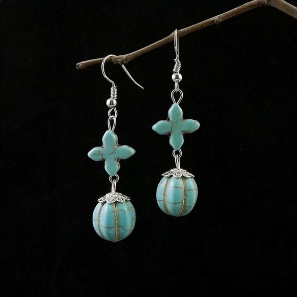 Turquoise Drop Earrings NWT - Picture 2 of 2